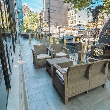 1Million Luxury Suites Medellin Ngoại thất bức ảnh